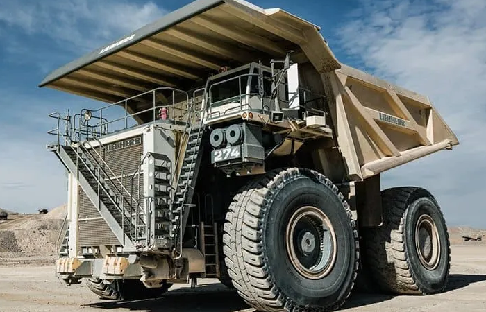 liebherr T 274 edited1